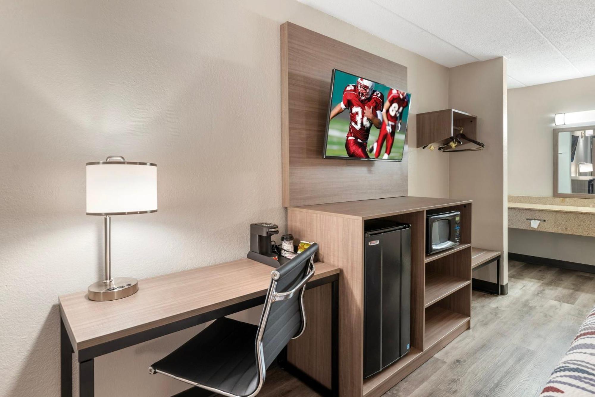 Red Roof Inn Doswell - Kings Dominion ภายนอก รูปภาพ