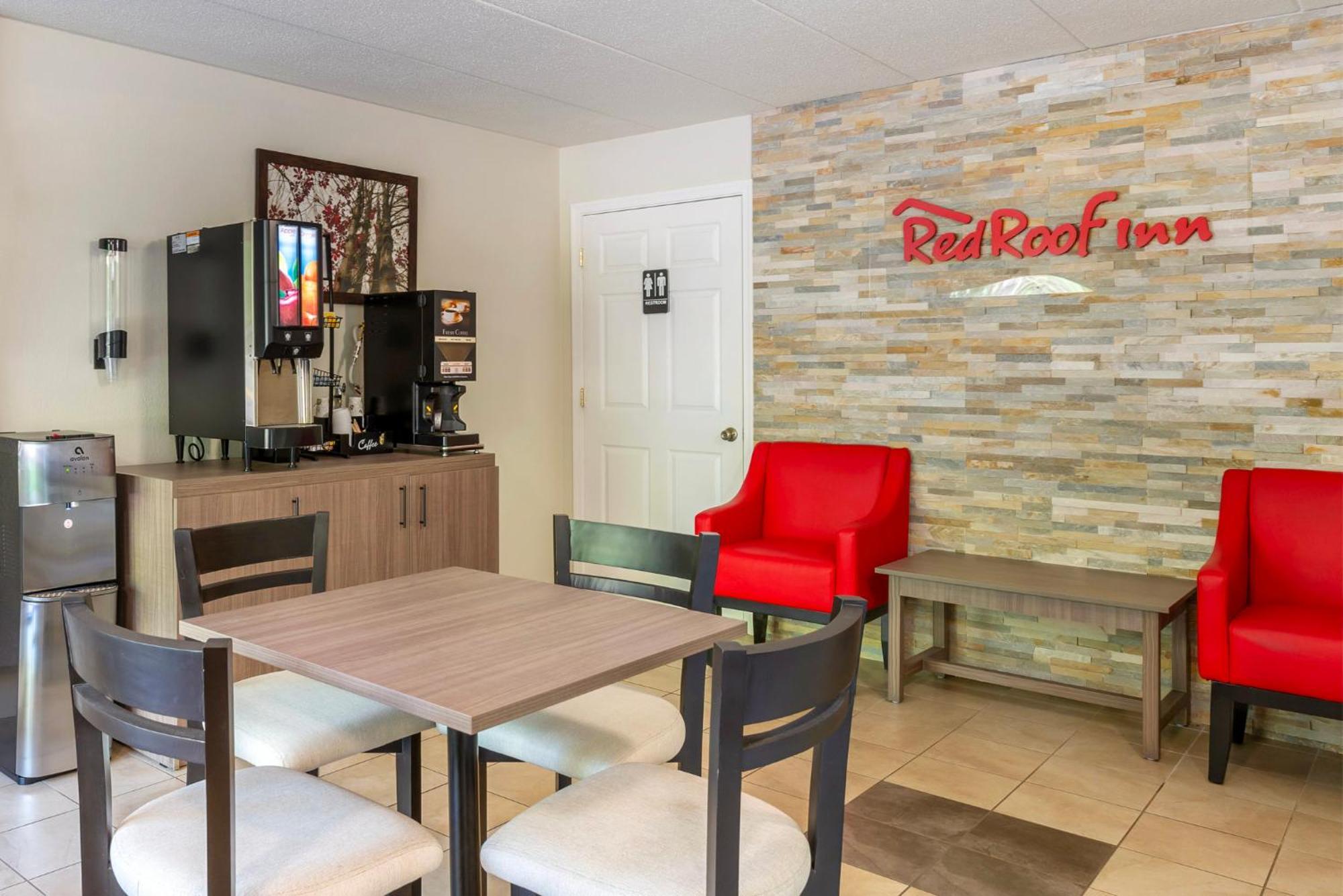 Red Roof Inn Doswell - Kings Dominion ภายนอก รูปภาพ