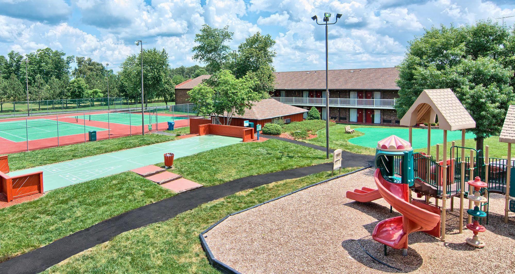 Red Roof Inn Doswell - Kings Dominion ภายนอก รูปภาพ
